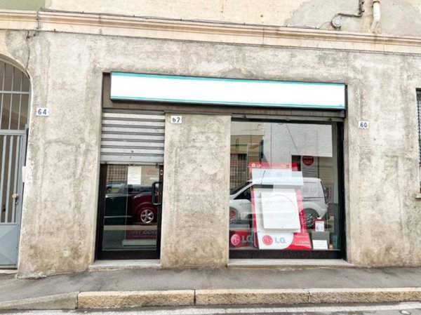 negozio in vendita a Lissone