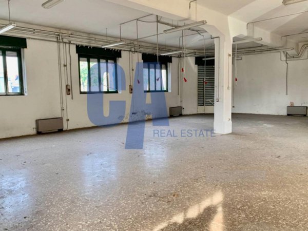 negozio in vendita a Lissone
