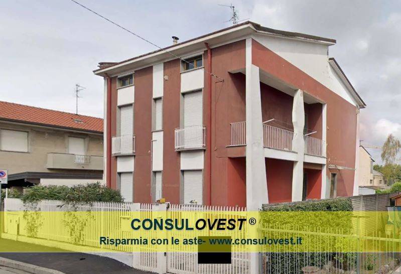 appartamento in vendita a Lissone in zona Santa Margherita