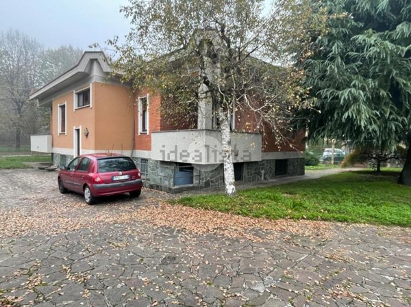 casa indipendente in vendita a Lissone
