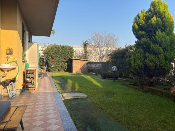 appartamento in vendita a Lissone in zona Santa Margherita