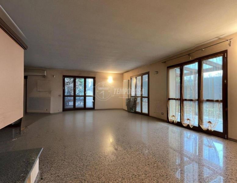 casa indipendente in vendita a Lissone
