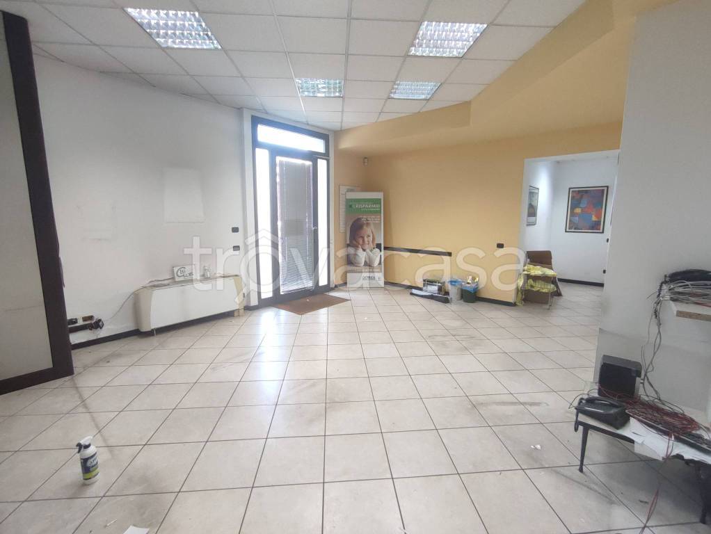 negozio in vendita a Lissone