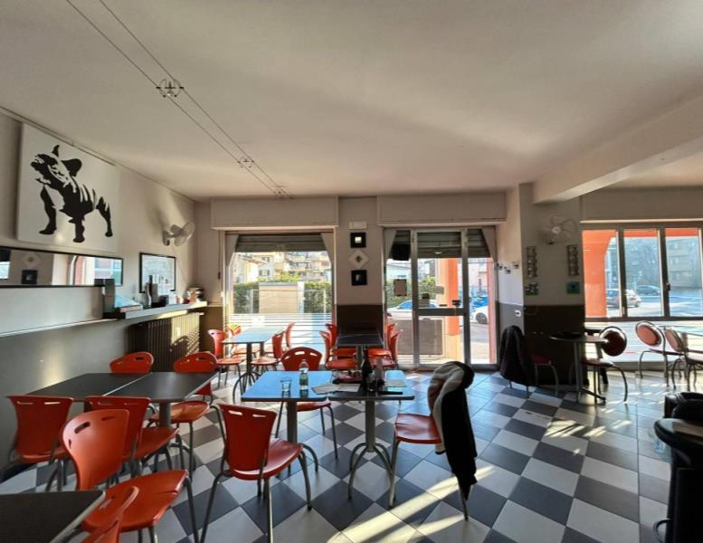 negozio in vendita a Lissone