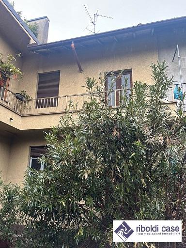 negozio in vendita a Lissone