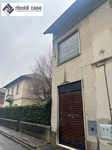 negozio in vendita a Lissone