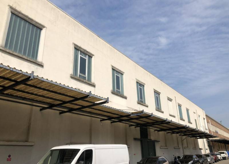 intera palazzina in vendita a Lissone