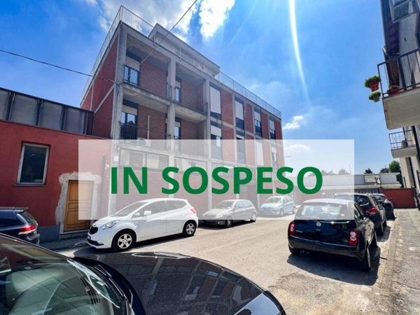 negozio in vendita a Lissone