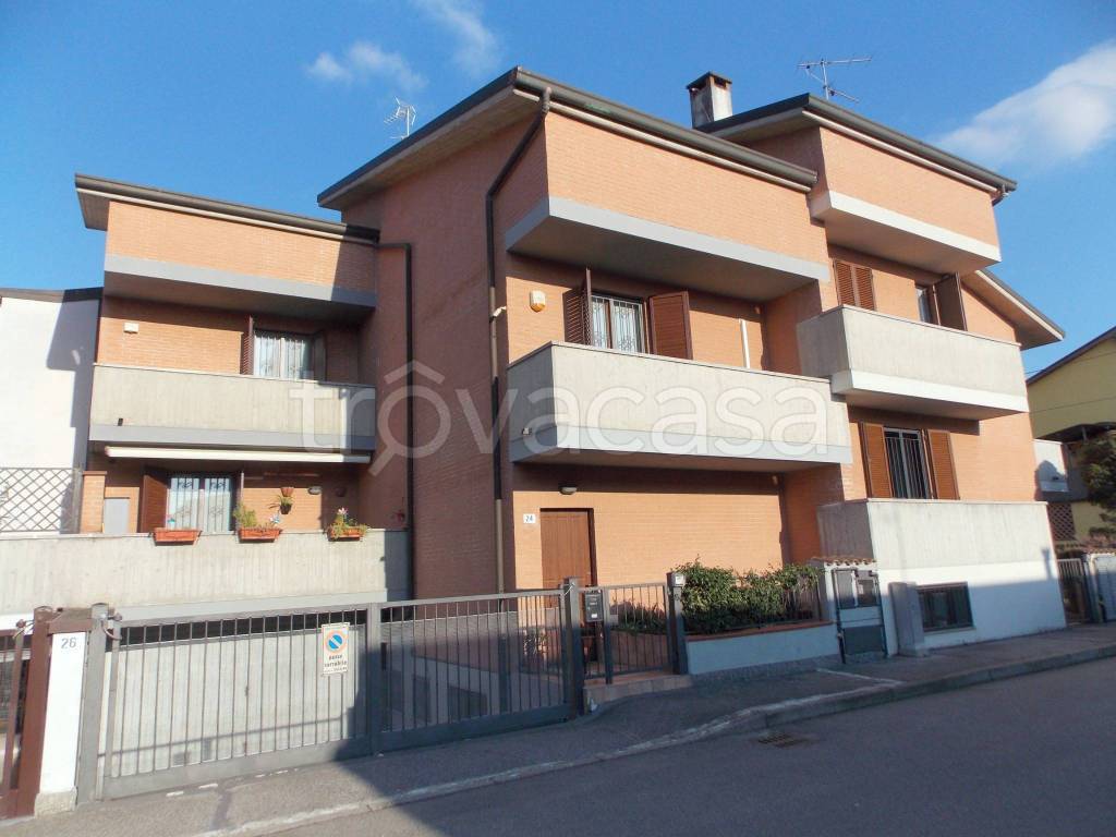 casa indipendente in vendita a Lissone in zona Santa Margherita
