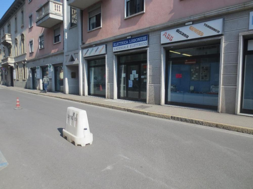negozio in vendita a Lissone
