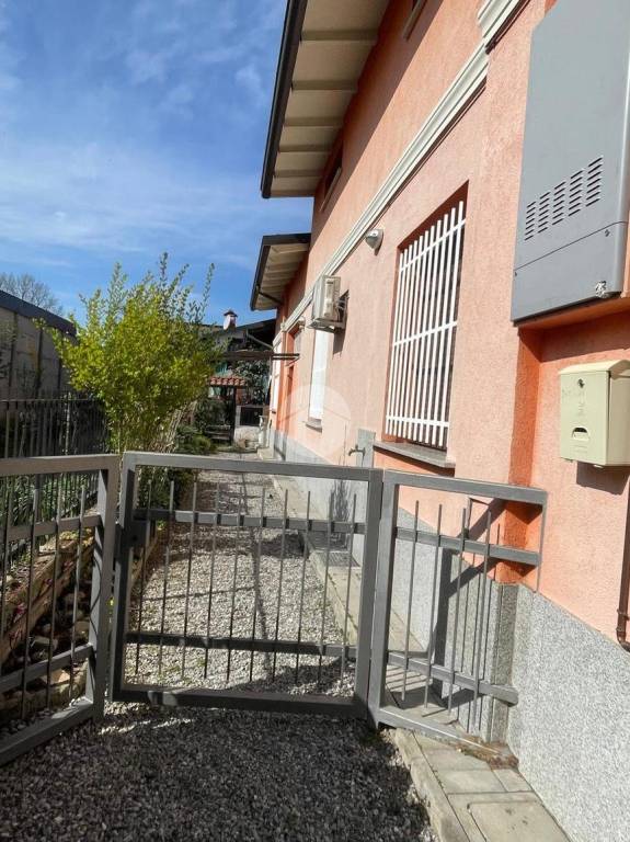 casa indipendente in vendita a Lissone in zona Santa Margherita