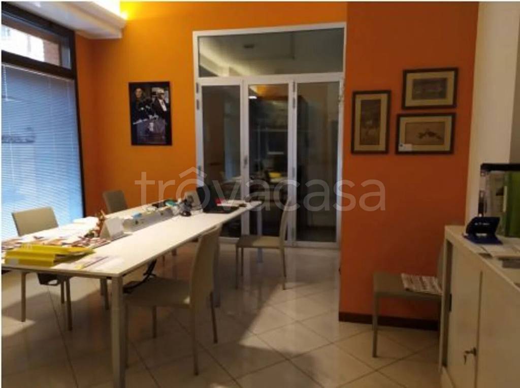 ufficio in vendita a Lissone