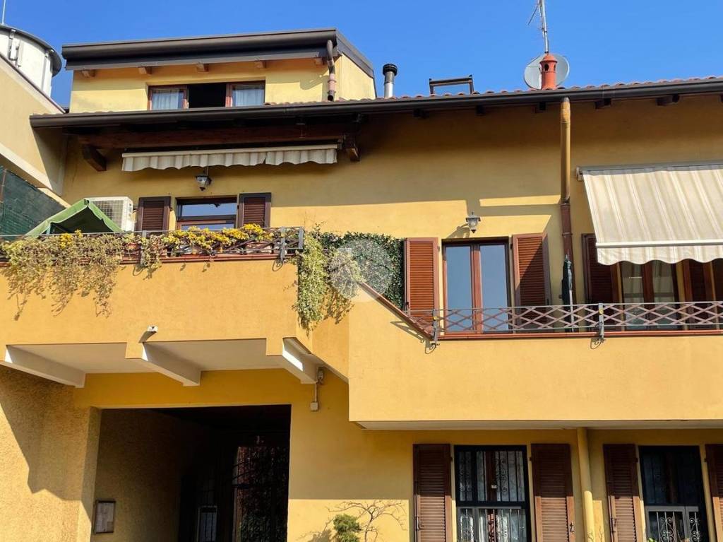 casa indipendente in vendita a Lissone