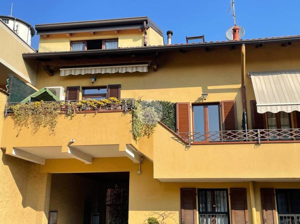 casa indipendente in vendita a Lissone