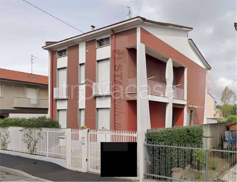 appartamento in vendita a Lissone in zona Santa Margherita