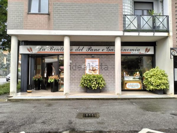negozio in vendita a Lissone