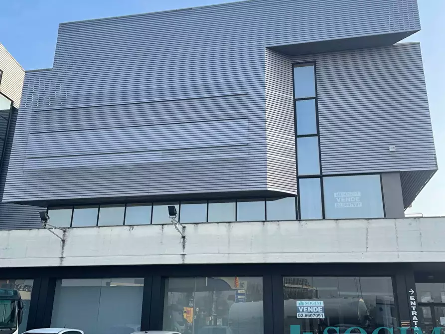 locale commerciale in vendita a Lissone