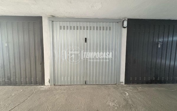 appartamento in vendita a Lissone in zona Santa Margherita