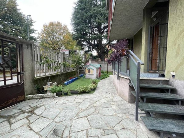 casa indipendente in vendita a Lissone