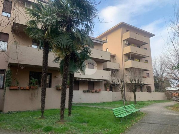 appartamento in vendita a Lissone in zona Santa Margherita