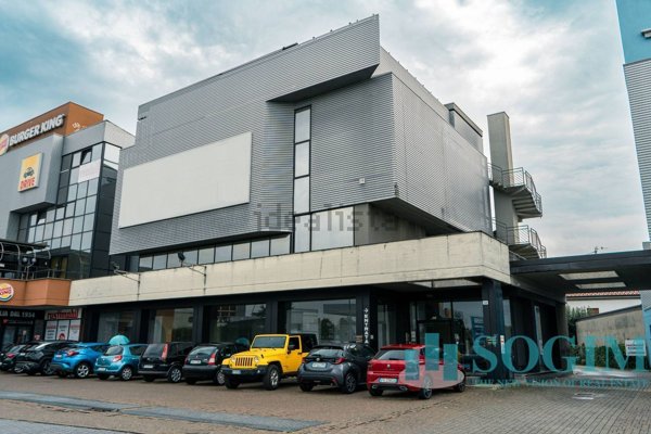 intera palazzina in vendita a Lissone