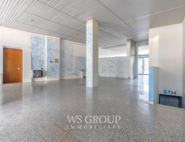 negozio in vendita a Lissone