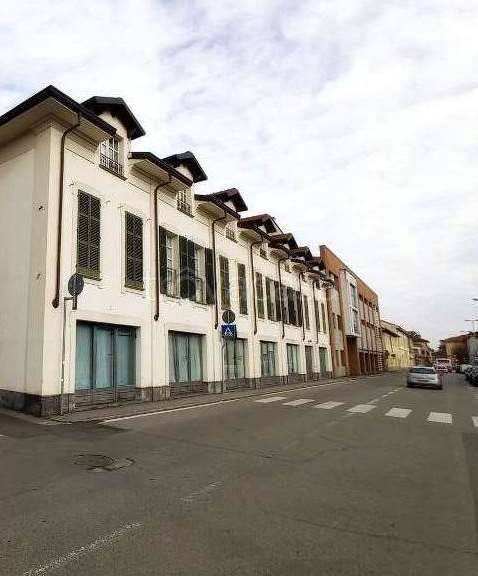 negozio in vendita a Lissone