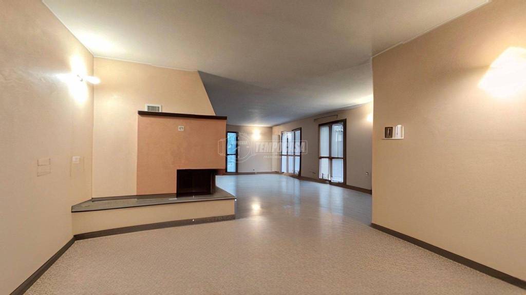 casa indipendente in vendita a Lissone