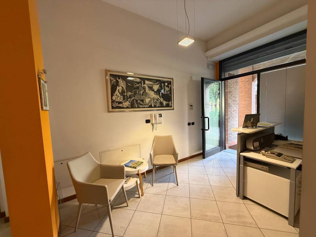 ufficio in vendita a Lissone