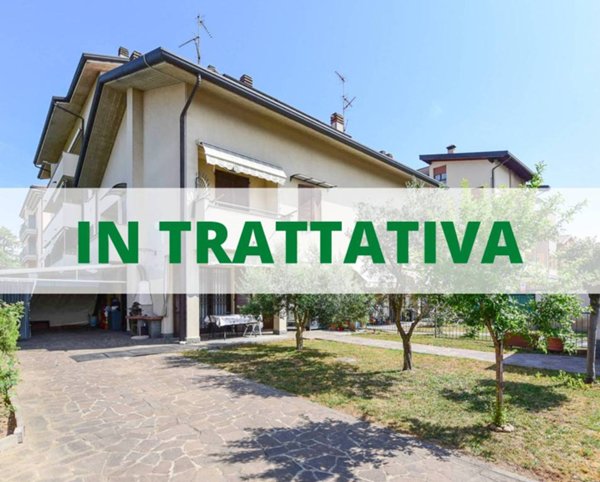 casa indipendente in vendita a Lissone