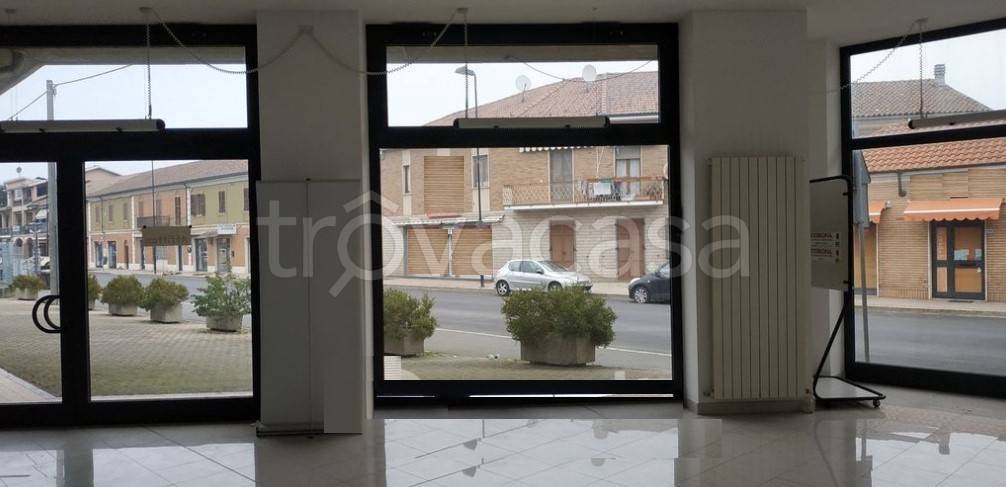 negozio in vendita a Lissone