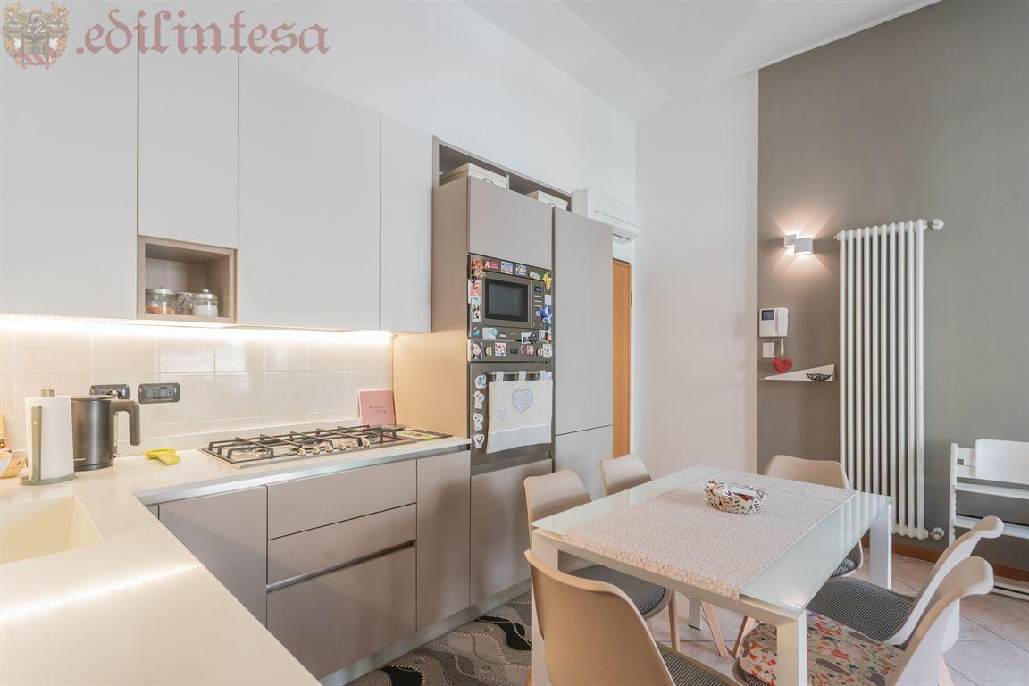 appartamento in vendita a Lissone