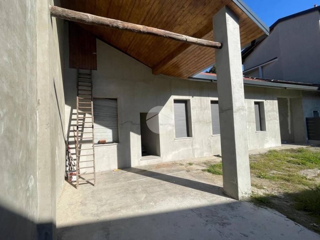 casa indipendente in vendita a Lissone in zona Santa Margherita