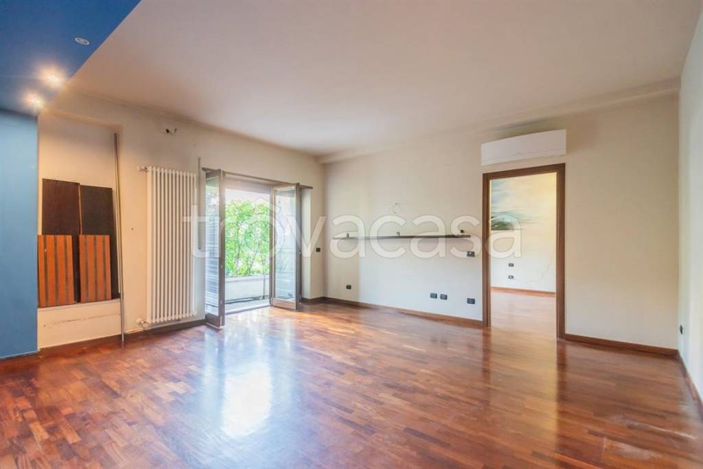 appartamento in vendita a Lissone