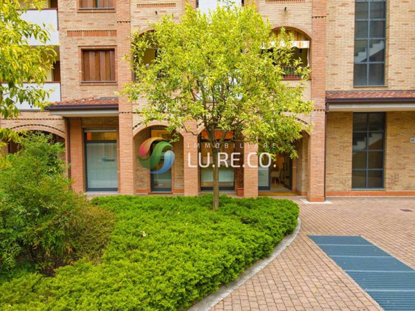 ufficio in vendita a Lissone