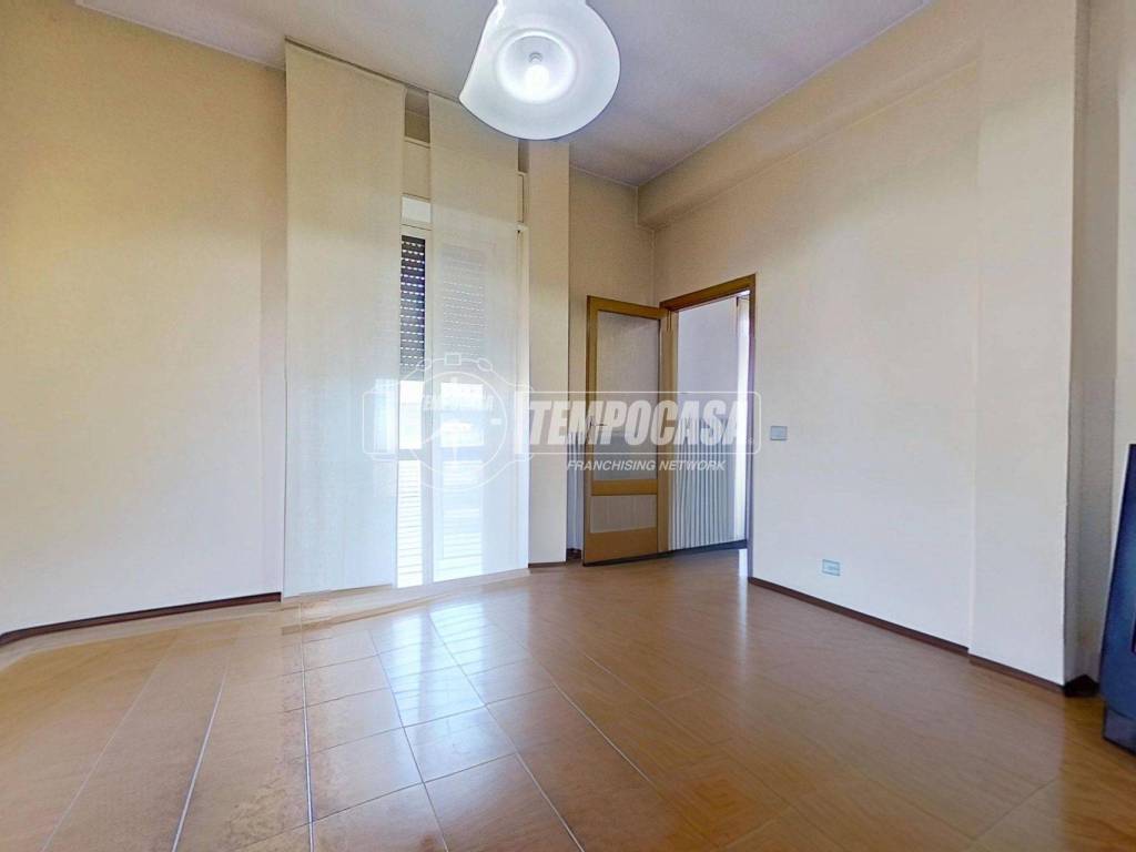 appartamento in vendita a Lissone in zona Santa Margherita