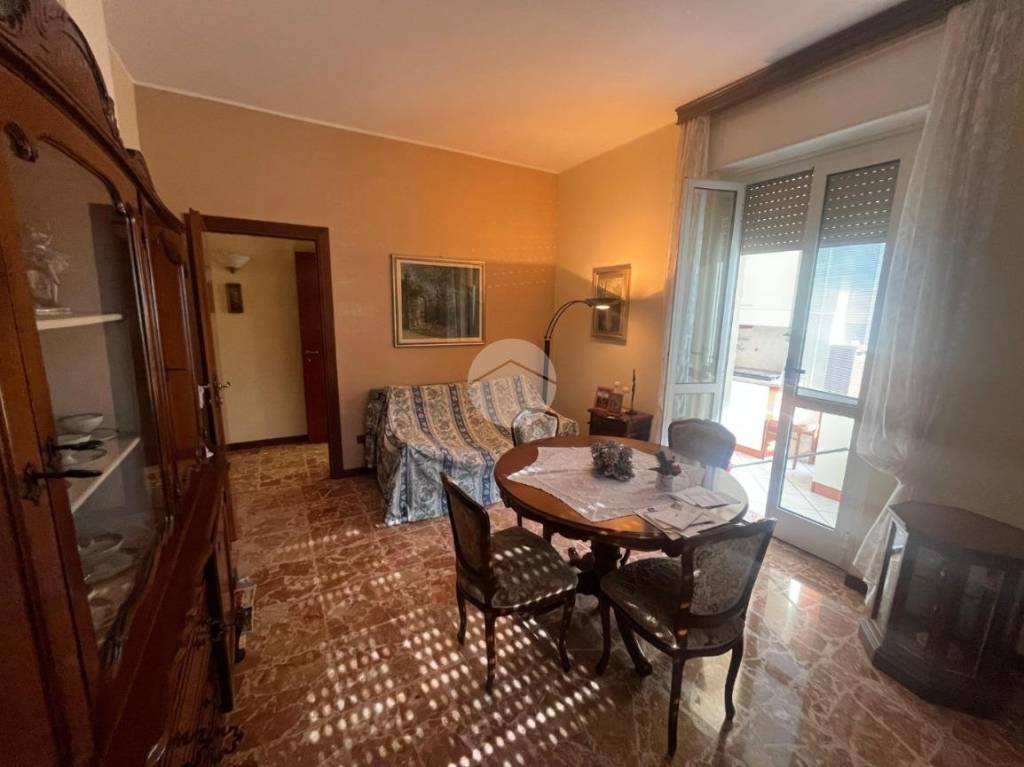 appartamento in vendita a Lissone in zona Santa Margherita