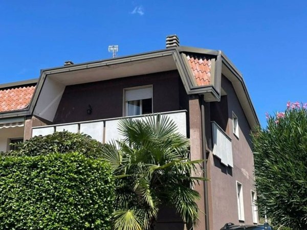 casa indipendente in vendita a Lissone in zona Santa Margherita