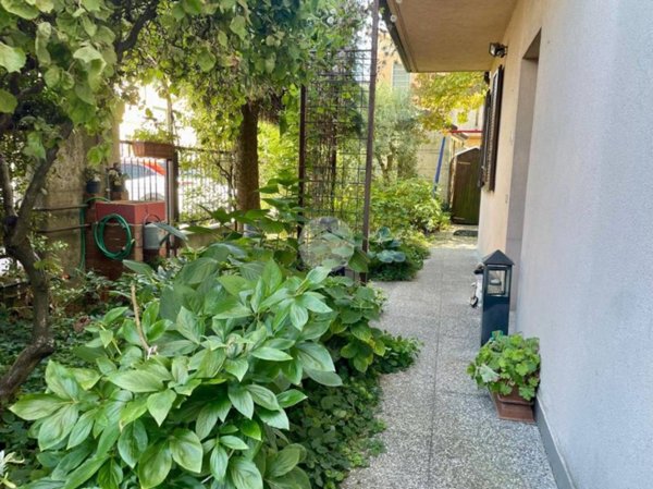 casa indipendente in vendita a Lissone