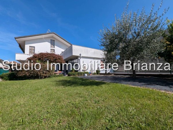 casa indipendente in vendita a Lissone in zona Santa Margherita