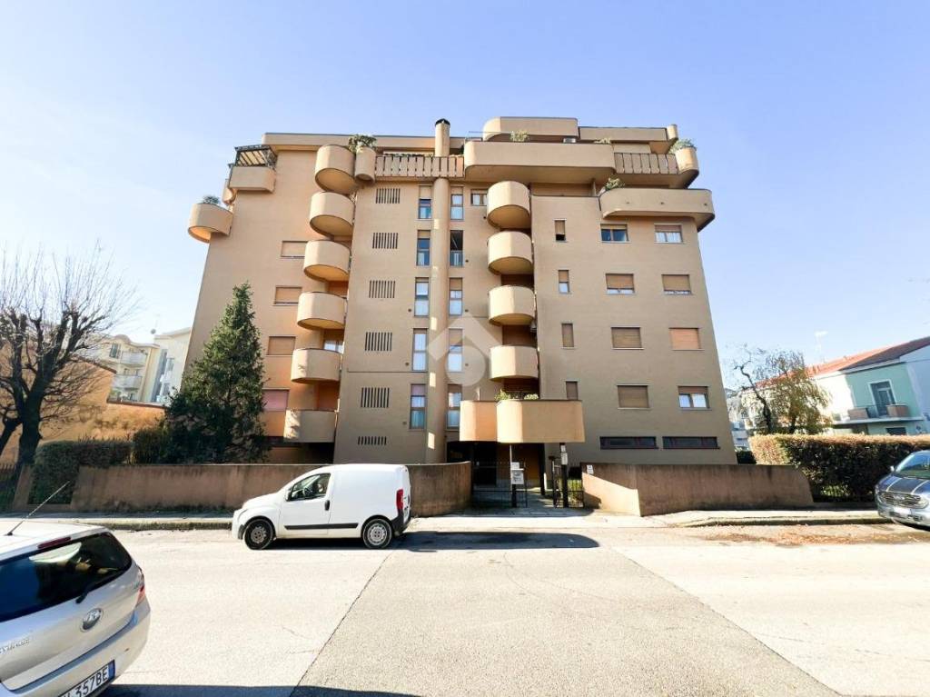 appartamento in vendita a Lissone