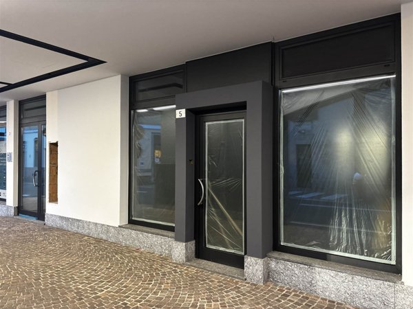 negozio in vendita a Lissone