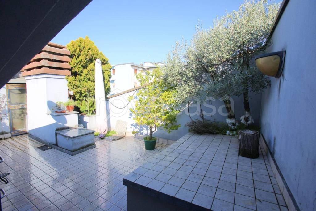 appartamento in vendita a Lissone