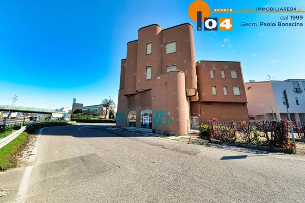 appartamento in vendita a Lissone in zona Santa Margherita