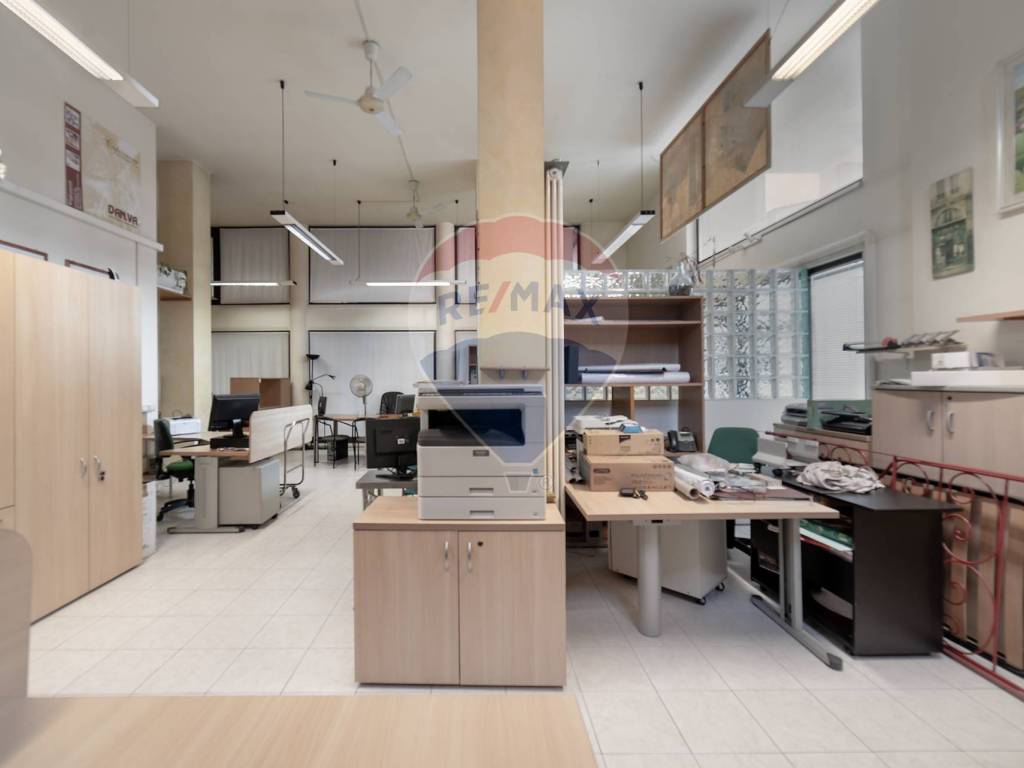 negozio in vendita a Lissone