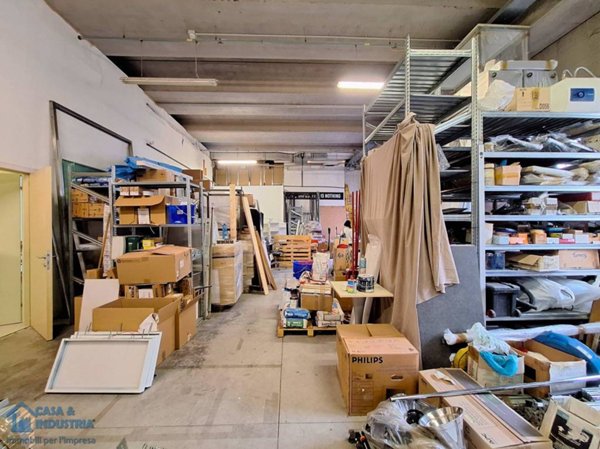 locale commerciale in vendita a Lissone