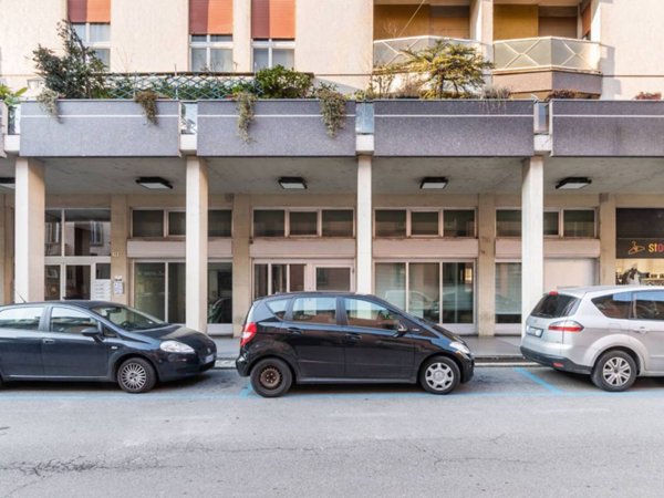 negozio in vendita a Lissone