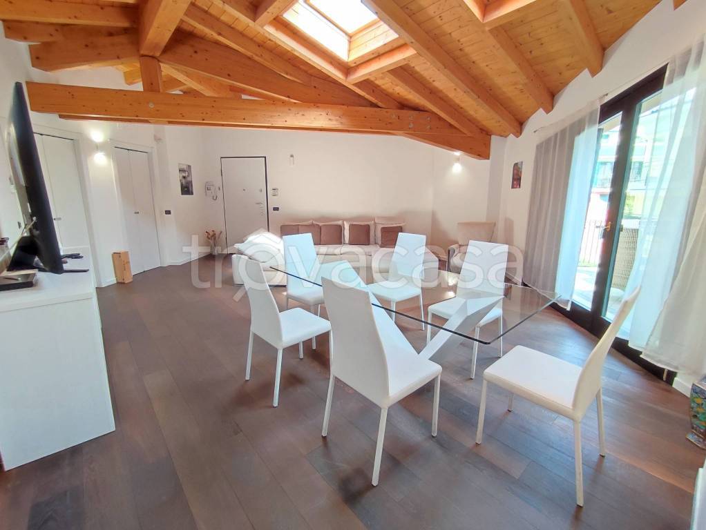 appartamento in vendita a Lissone