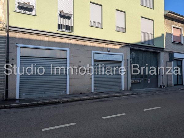 negozio in vendita a Lissone