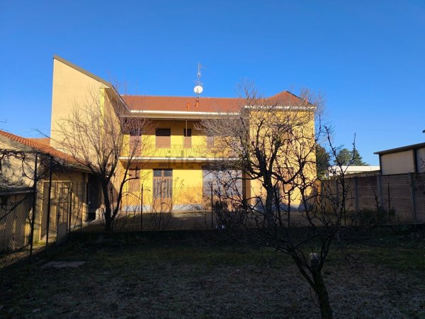 casa indipendente in vendita a Lissone